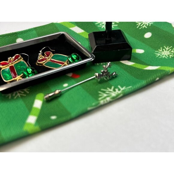 Christmas-Themed Earrings & Brooch Set With Spiral Tree Design Gift Motif Reinde - Picture 4 of 6